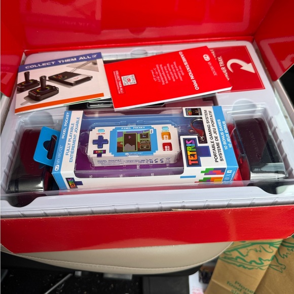 Flashback X Black Console with 200+ Games